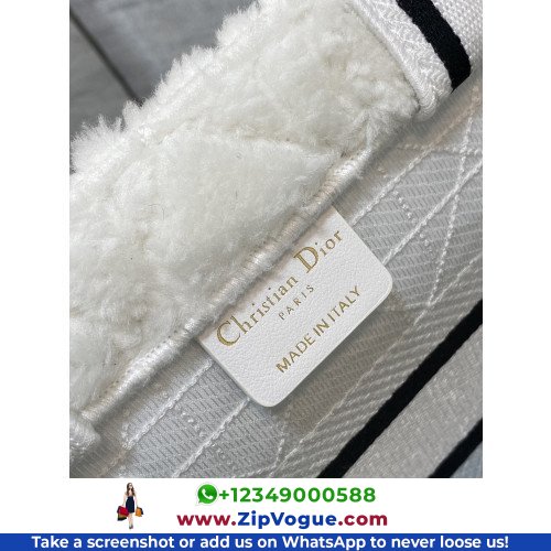 Dior Book Tote Small 26.5cm - Image 6