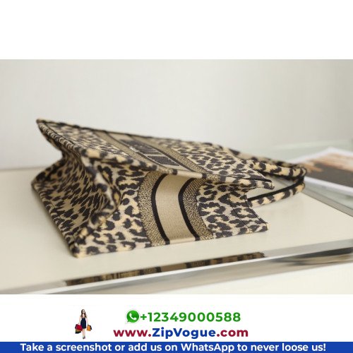 Dior Book Tote Medium 36cm - Image 7