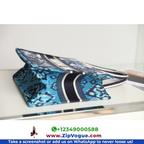 Dior Book Tote Medium 36cm - Image 9