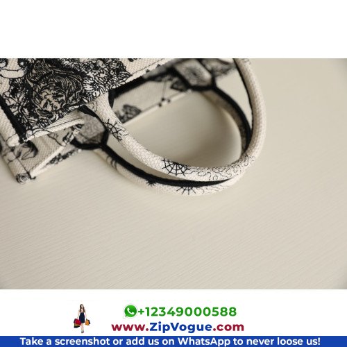 Dior Book Tote Small 26.5cm - Image 3