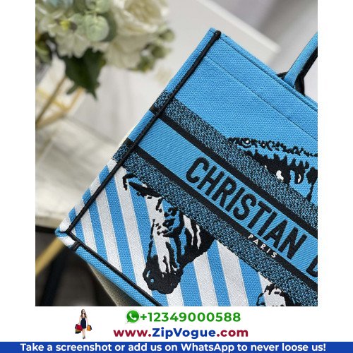 Dior Book Tote Medium 36cm - Image 6