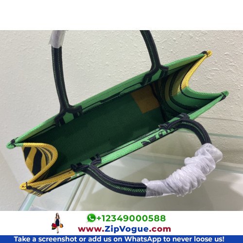 Dior Book Tote Medium 36cm - Image 5