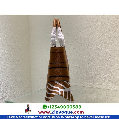 Dior Book Tote Medium 36cm - Image 8