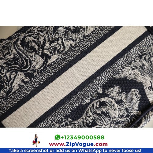 Dior Book Tote Small 26.5cm - Image 4