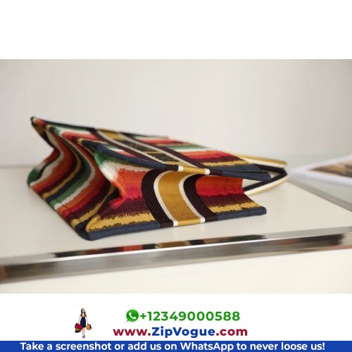 Dior Book Tote Medium 36cm - Image 9