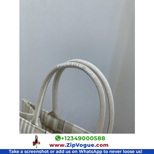 Dior Book Tote Medium 36cm - Image 2