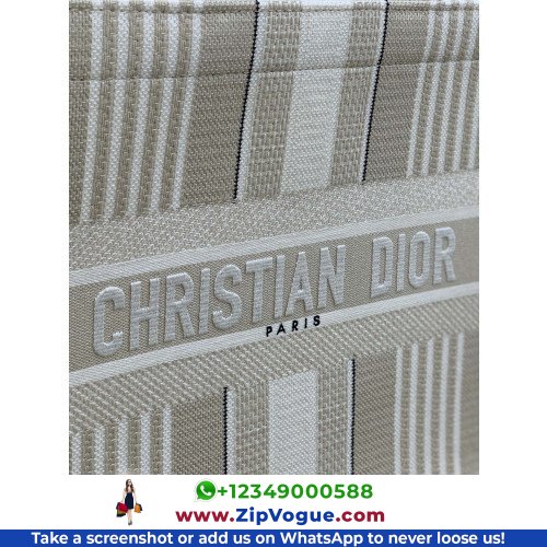 Dior Book Tote Medium 36cm - Image 6