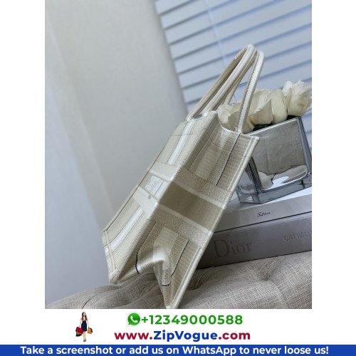 Dior Book Tote Medium 36cm - Image 7