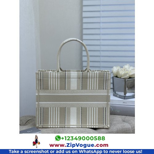 Dior Book Tote Medium 36cm - Image 8