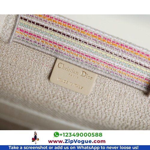 Dior Book Tote Medium 36cm - Image 6