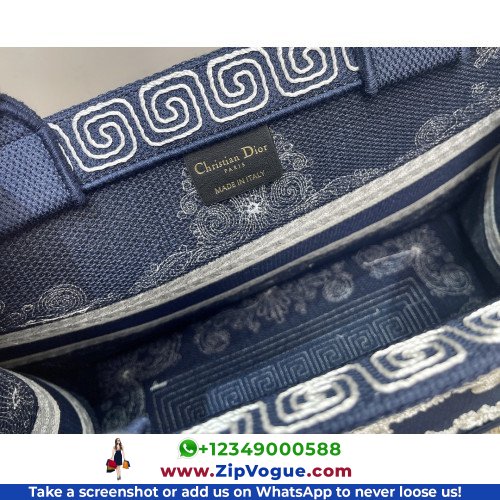 Dior Book Tote Medium 36cm - Image 9