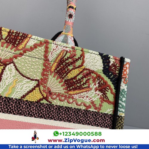 Dior Book Tote Medium 36cm - Image 9