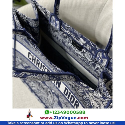 Dior Book Tote Medium 36cm - Image 9