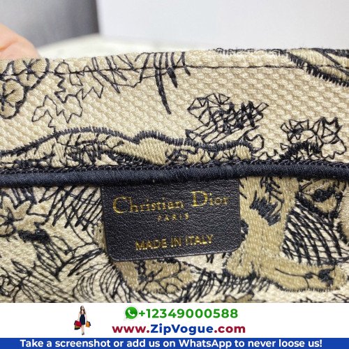 Dior Book Tote Medium 36cm - Image 2