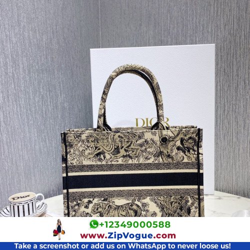 Dior Book Tote Medium 36cm - Image 6