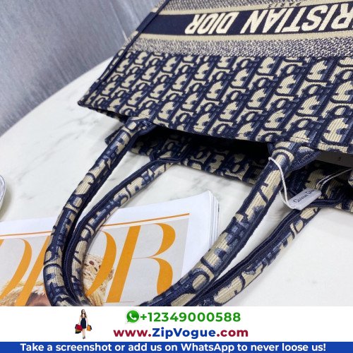 Dior Book Tote Medium 36cm - Image 2