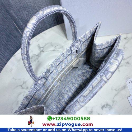 Dior Book Tote Medium 36cm - Image 2