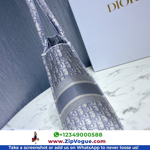 Dior Book Tote Medium 36cm - Image 6