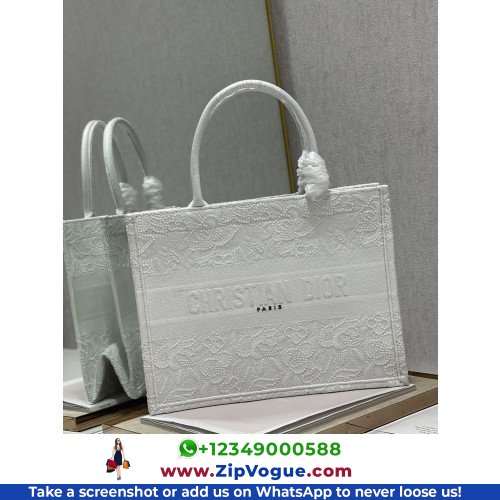 Dior Book Tote Medium 36cm - Image 4