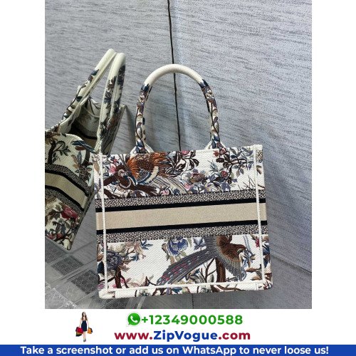 Dior Book Tote Small 26.5cm - Image 4