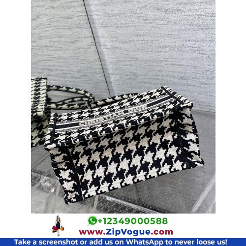 Dior Book Tote Small 26.5cm - Image 7