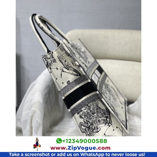 Dior Book Tote Large 42cm - Image 4