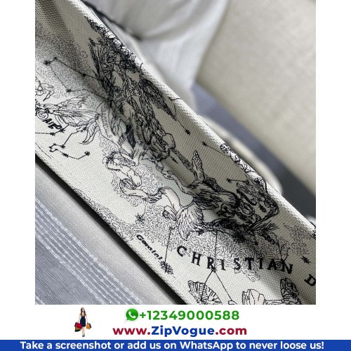 Dior Book Tote Large 42cm - Image 5