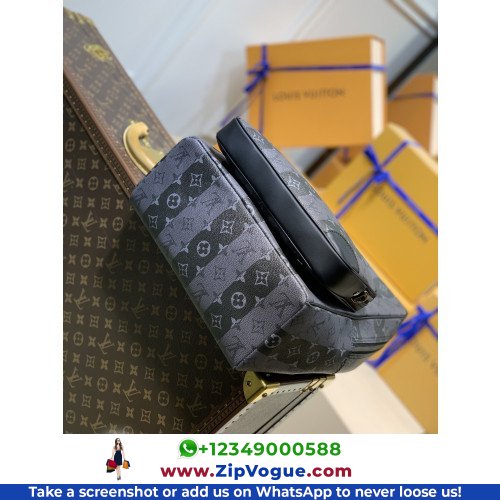 Louis Vuitton Backpack - Image 9