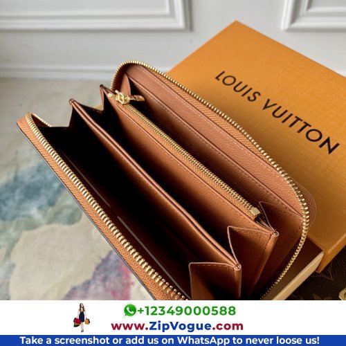 Louis Vuitton Wallet - Image 3