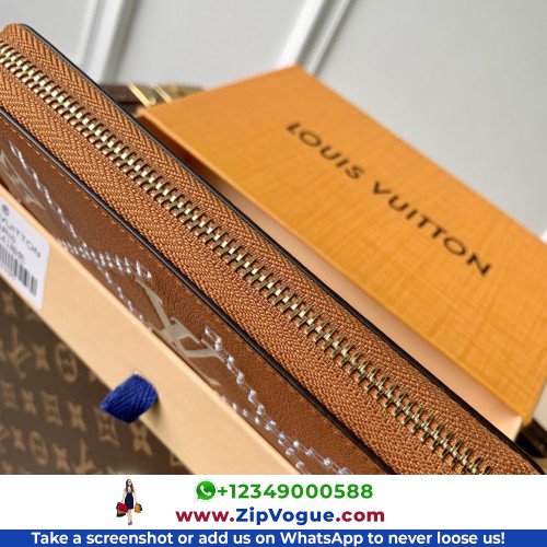 Louis Vuitton Wallet - Image 6