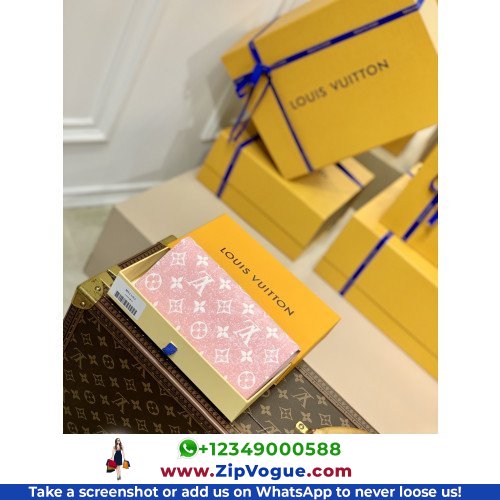 Louis Vuitton Wallet - Image 4