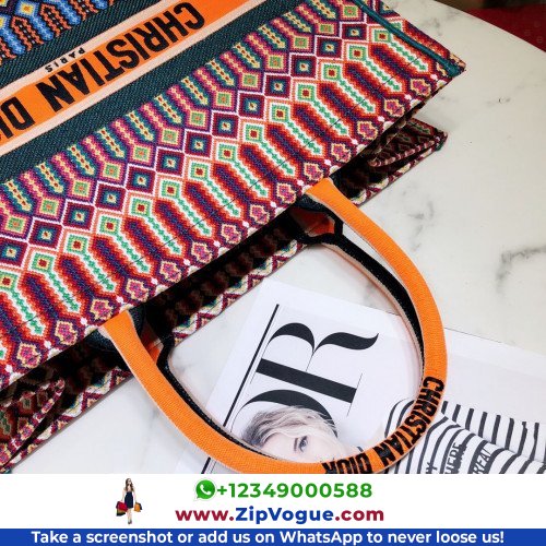 Dior Book Tote Large 42cm - Image 5