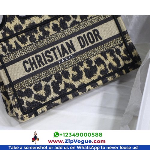 Dior Book Tote Mini 22.5cm - Image 2