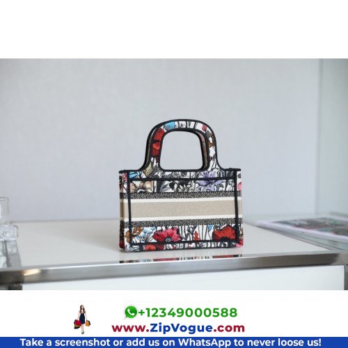 Dior Book Tote Mini 22.5cm - Image 5