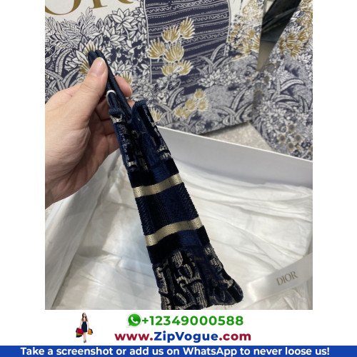 Dior Book Tote Mini 22.5cm - Image 2