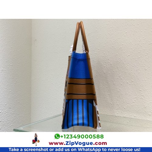 Dior Book Tote Large 42cm - Image 5