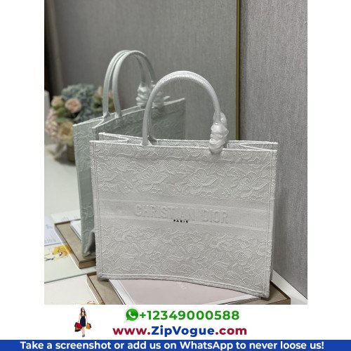 Dior Book Tote Large 42cm - Image 4
