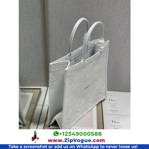 Dior Book Tote Large 42cm - Image 5