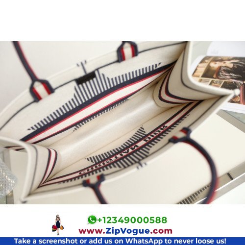 Dior Book Tote Large 42cm - Image 9