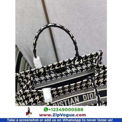 Dior Book Tote Medium 36cm - Image 8