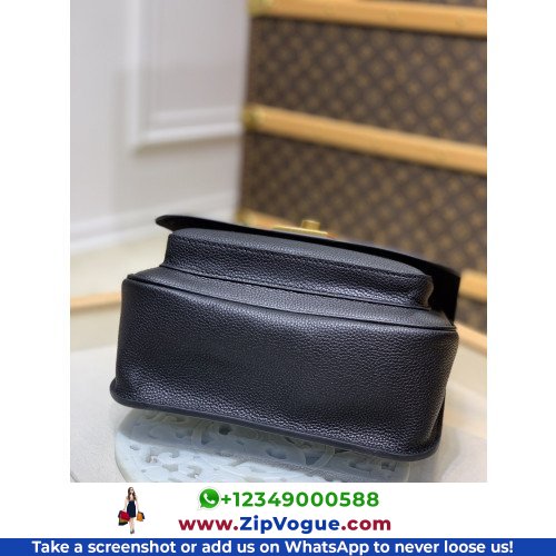 Louis Vuitton Favorite - Image 6