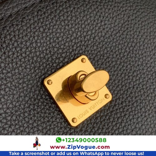 Louis Vuitton Favorite - Image 7