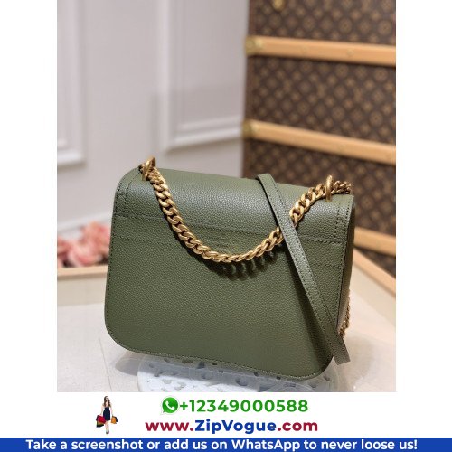 Louis Vuitton Favorite - Image 5