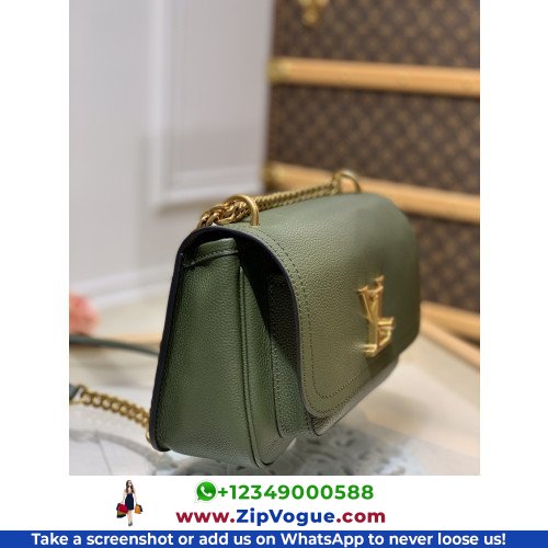 Louis Vuitton Favorite - Image 8