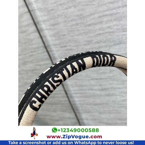 Dior Book Tote Large 42cm - Image 4