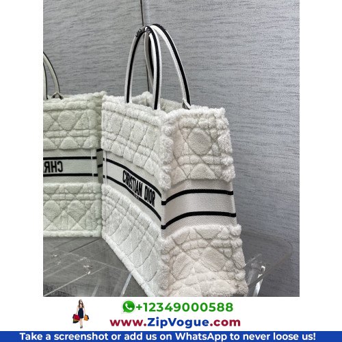 Dior Book Tote Large 42cm - Image 3