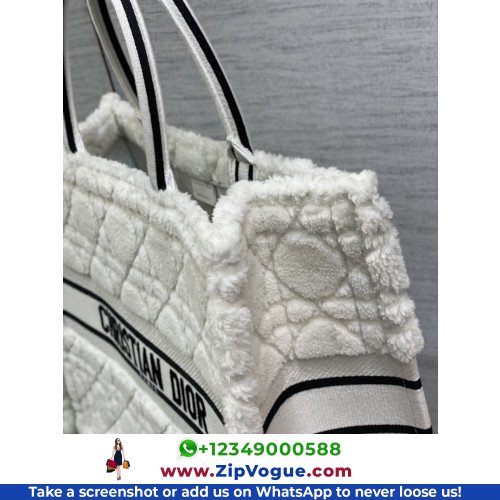 Dior Book Tote Large 42cm - Image 4