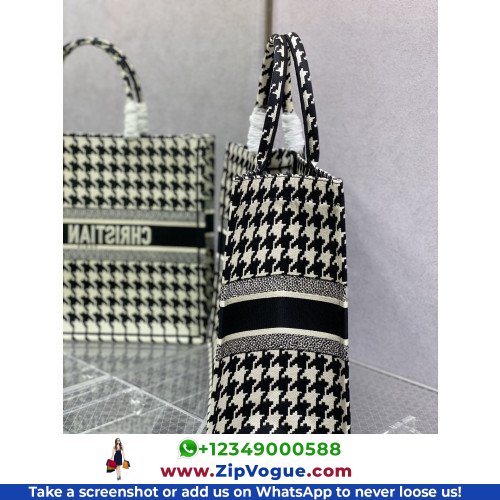 Dior Book Tote Large 42cm - Image 3