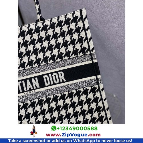Dior Book Tote Large 42cm - Image 8
