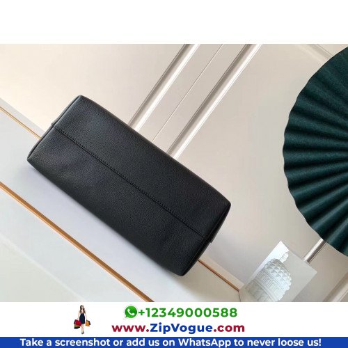 Louis Vuitton Favorite - Image 7